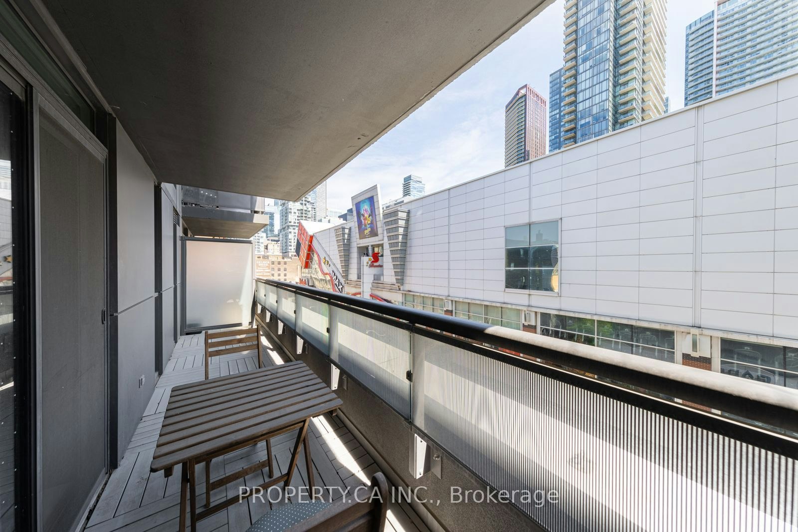 411-318 Richmond Street W, Toronto, ON, M5V 1X2 - 25
