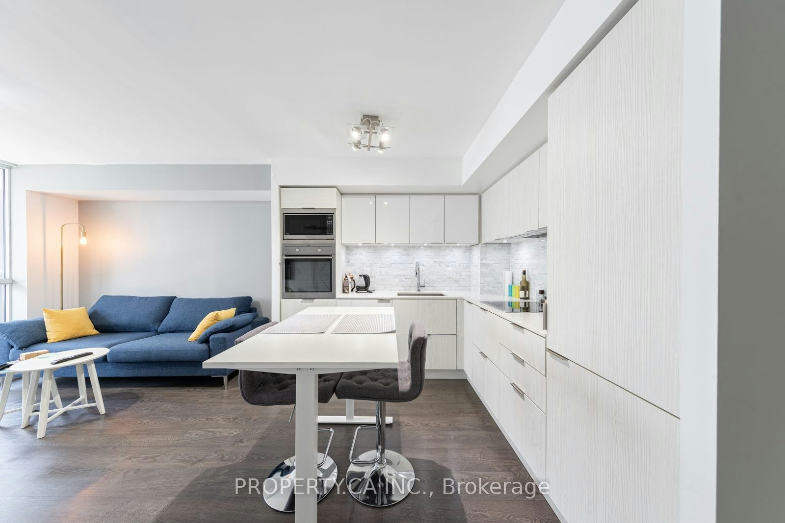 411-318 Richmond Street W, Toronto, ON, M5V 1X2 - 12