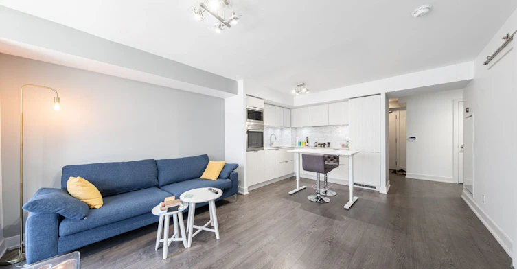 411-318 Richmond Street W, Toronto, ON, M5V 1X2 - 8