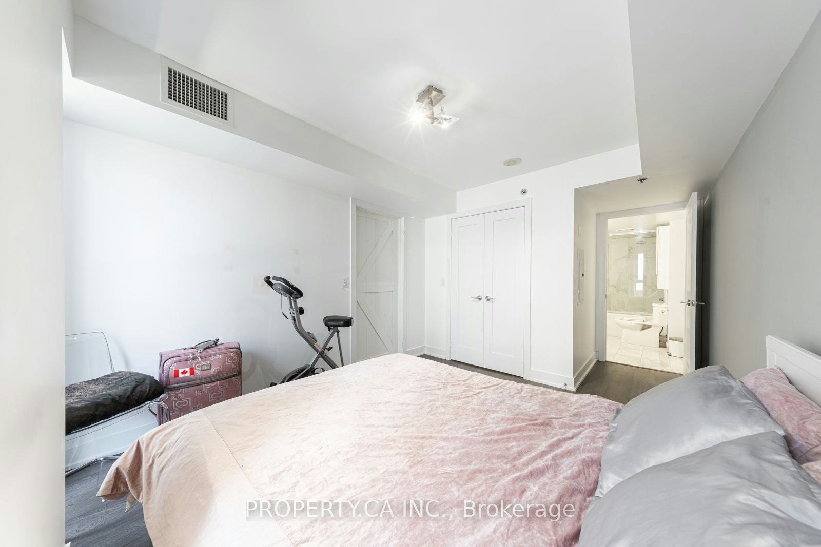 411-318 Richmond Street W, Toronto, ON, M5V 1X2 - 20