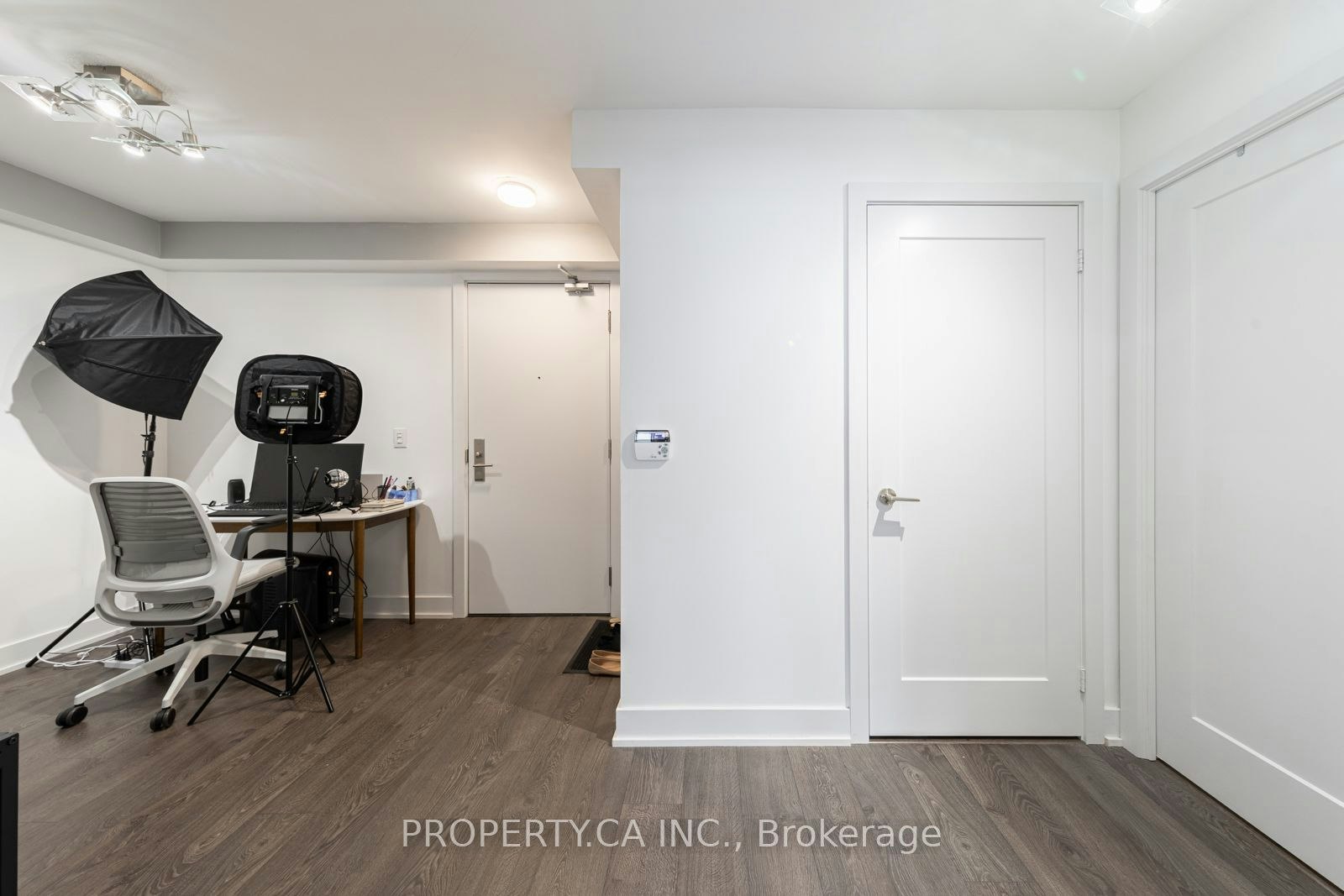 411-318 Richmond Street W, Toronto, ON, M5V 1X2 - 6