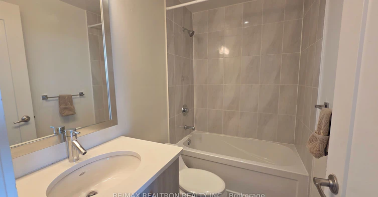 1105-825 Church Street, Toronto, ON, M4W 3Z4 - 15