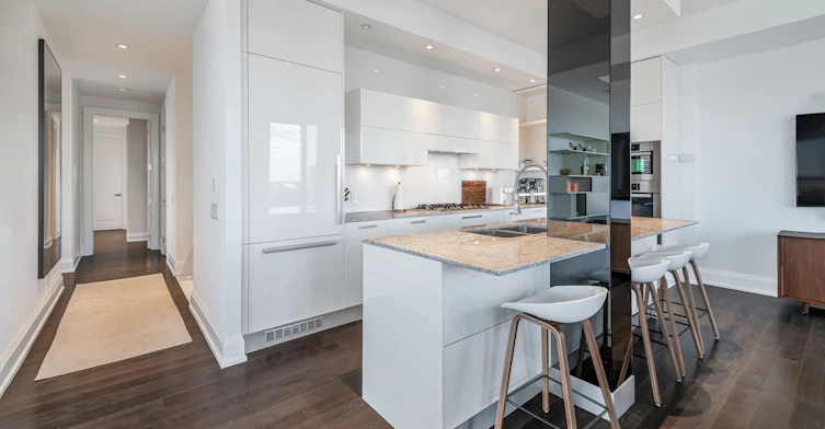 1704-88 Davenport Road, Toronto, ON, M5R 0A5 - 17