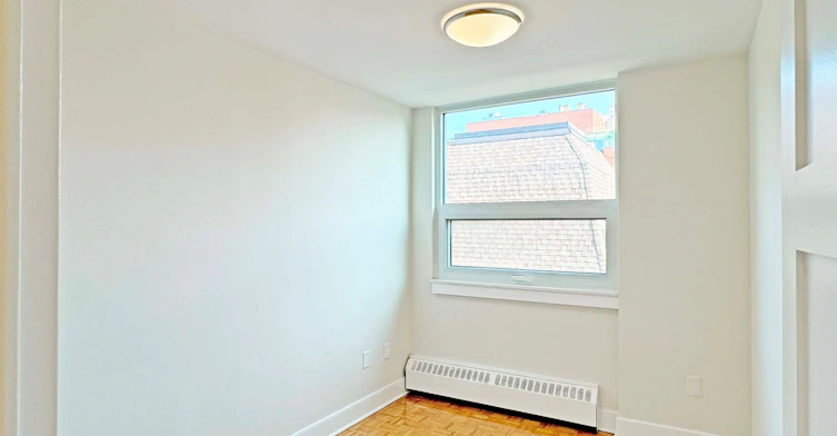 201-485 Huron Street, Toronto, ON, M5R 2R5 - 9