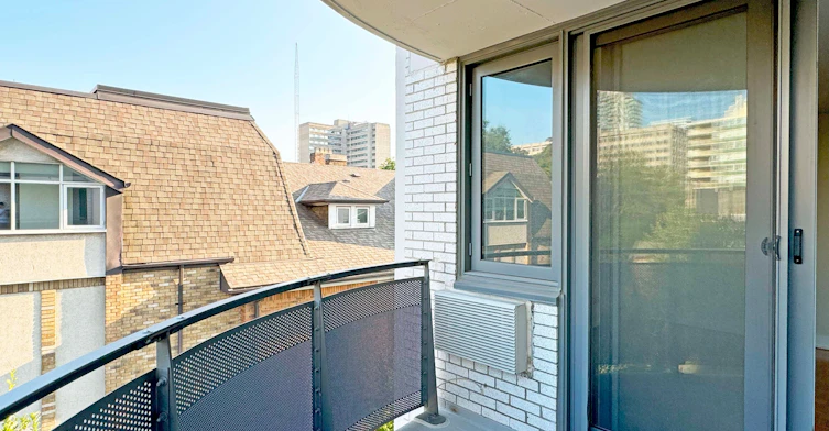 201-485 Huron Street, Toronto, ON, M5R 2R5 - 13