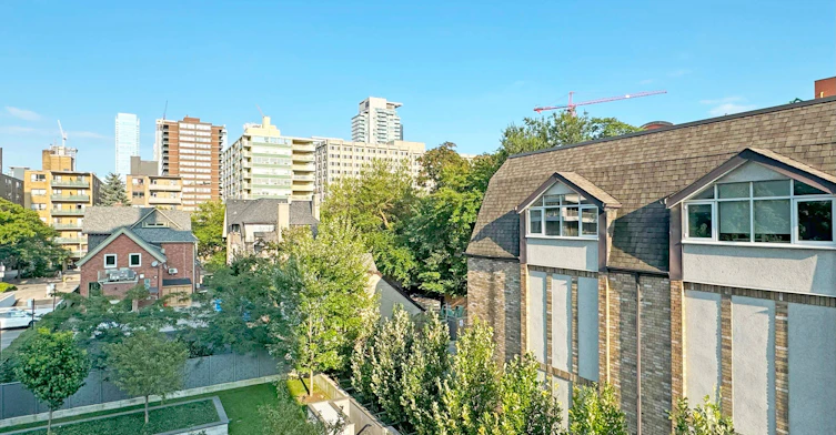 201-485 Huron Street, Toronto, ON, M5R 2R5 - 14