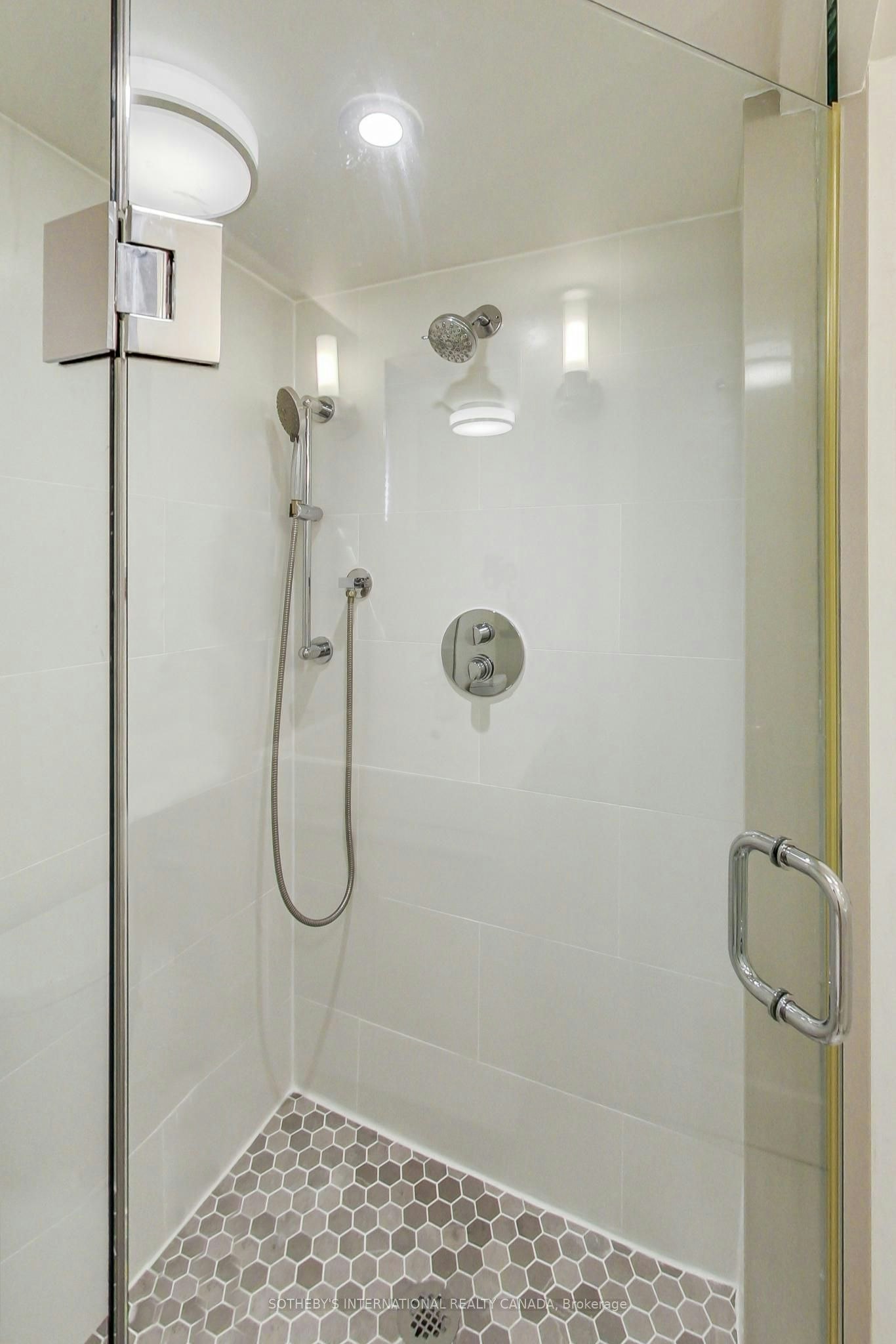 Lower-669 Euclid Avenue, Toronto, ON, M6G 2T8 - 22