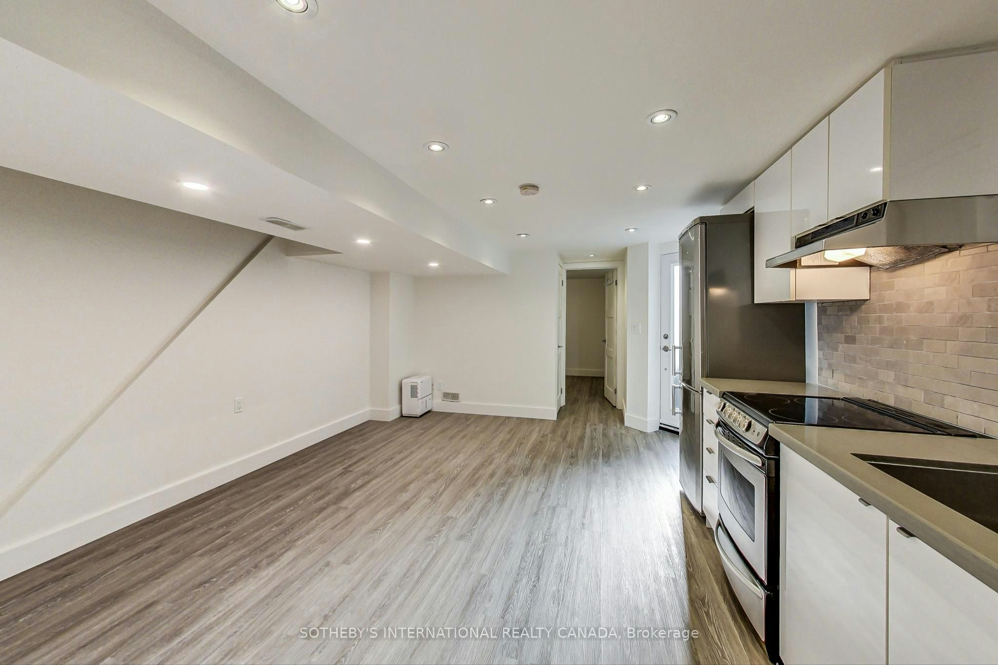 Lower-669 Euclid Avenue, Toronto, ON, M6G 2T8 - 9