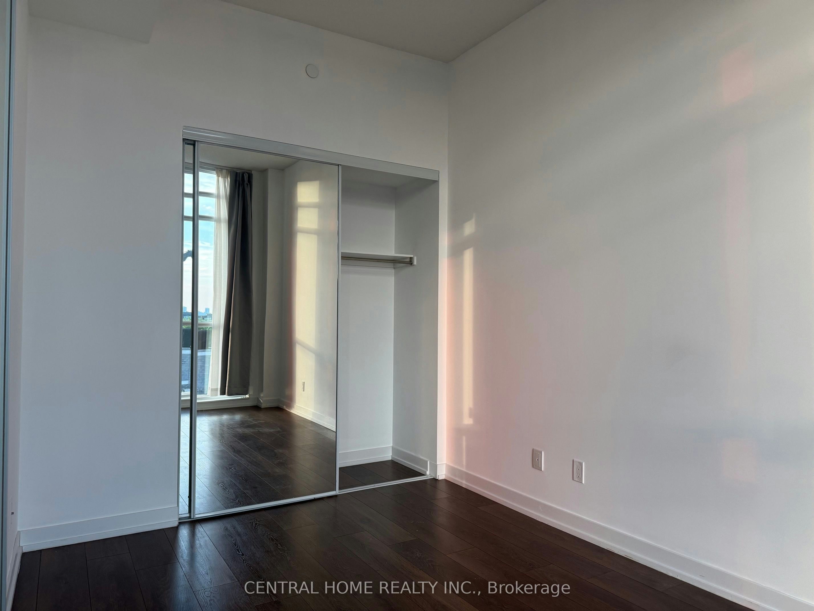 718-297 College Street, Toronto, ON, M5T 1S2 - 5