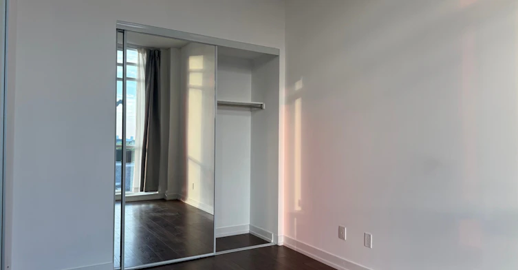 718-297 College Street, Toronto, ON, M5T 1S2 - 5