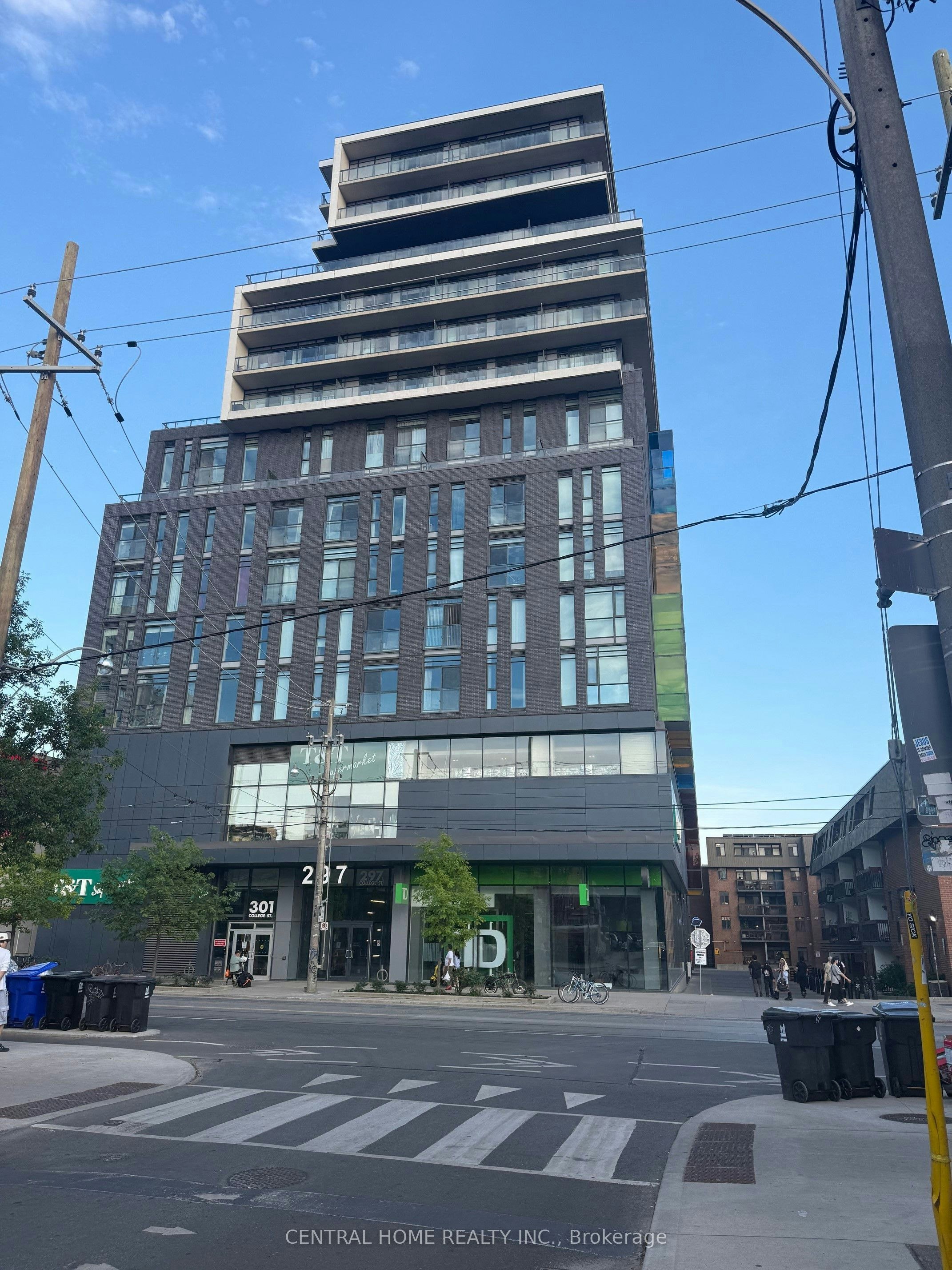 718-297 College Street, Toronto, ON, M5T 1S2