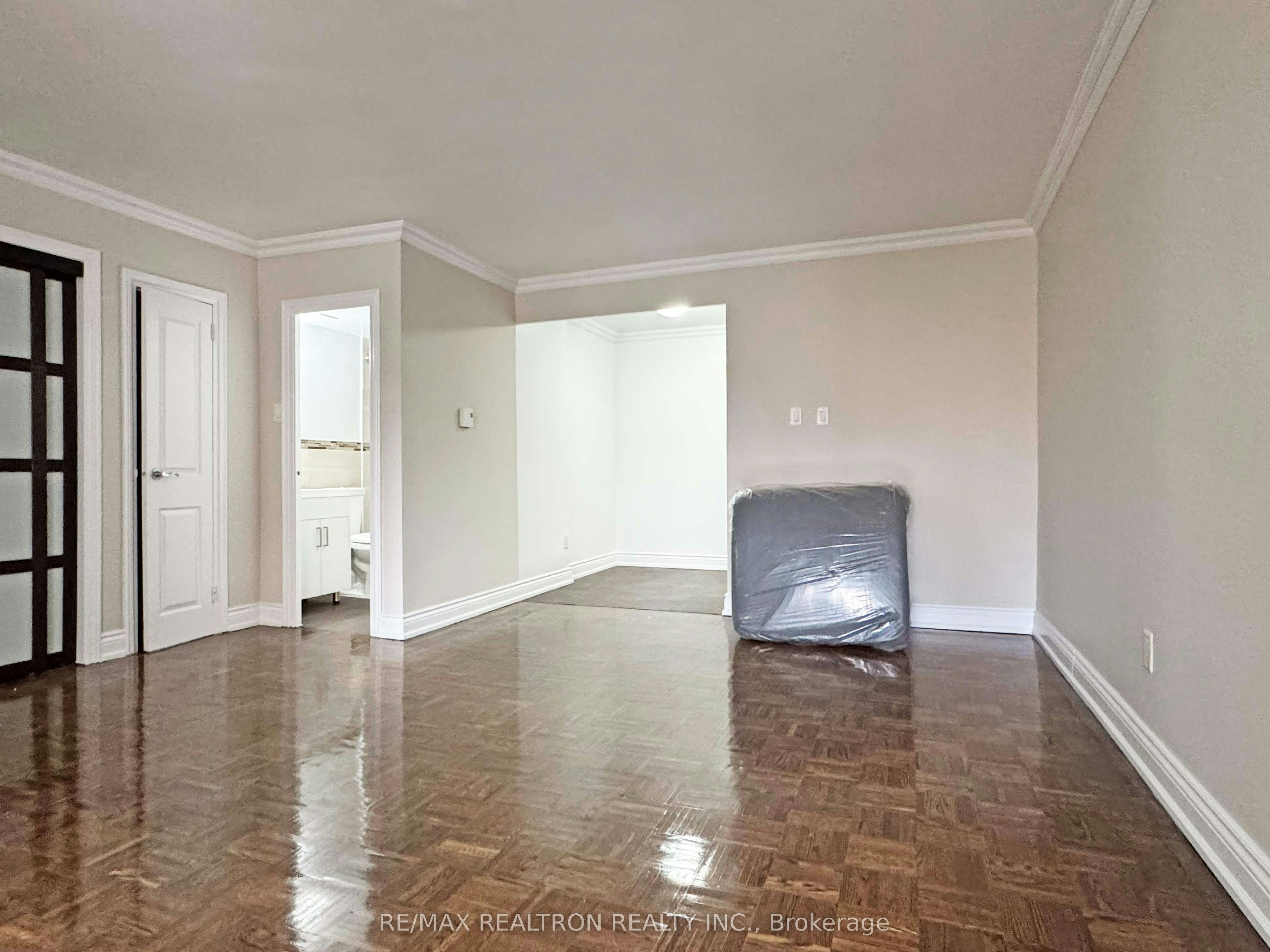 701-55 Isabella Street, Toronto, ON, M4Y 1M8 - 3