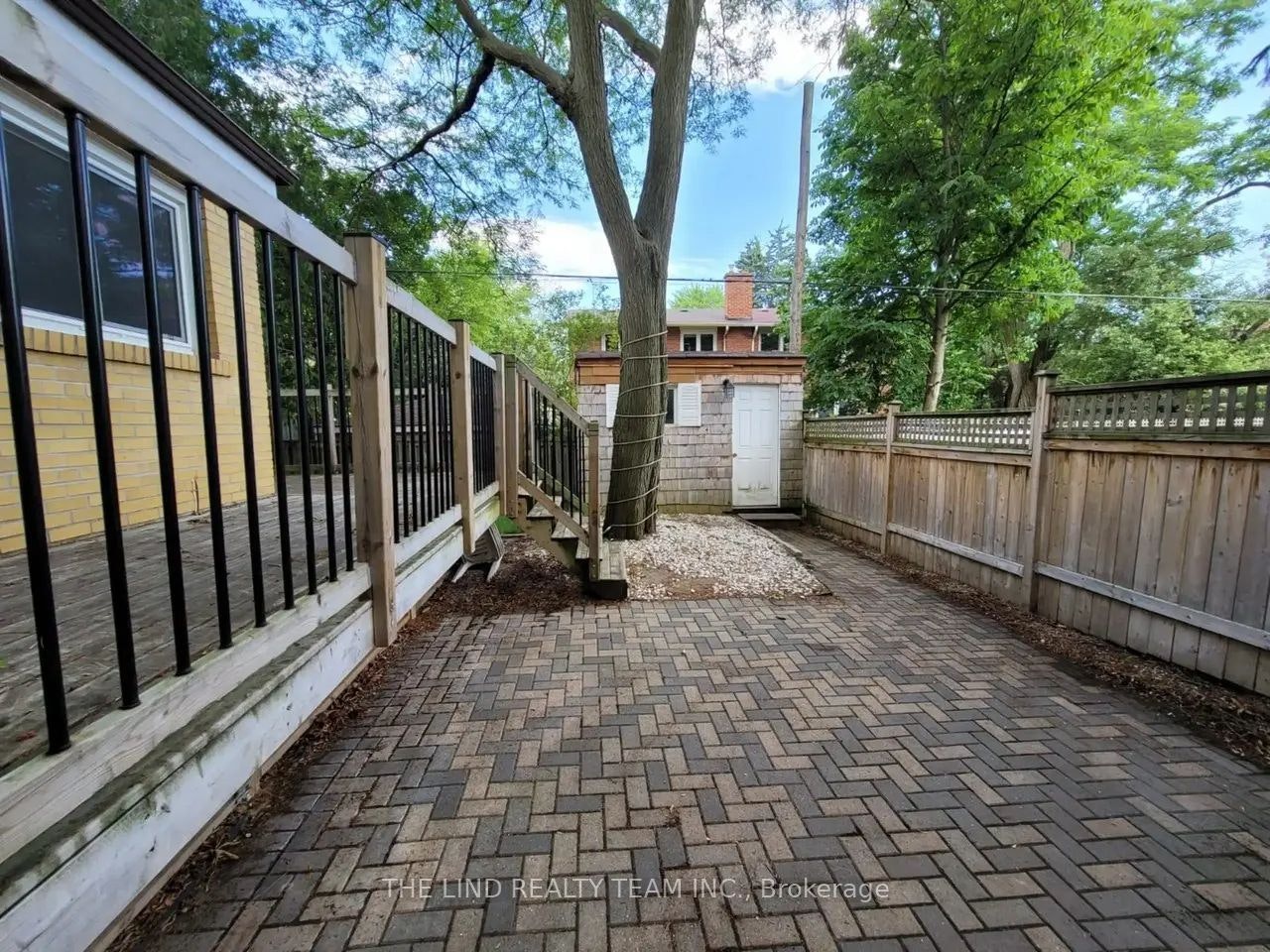 95 Overland Drive, Toronto, ON, M3C 2C3 - 10