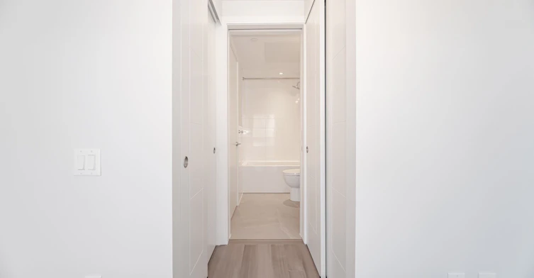 1005-664 Spadina Avenue, Toronto, ON, M5S 2H7 - 12