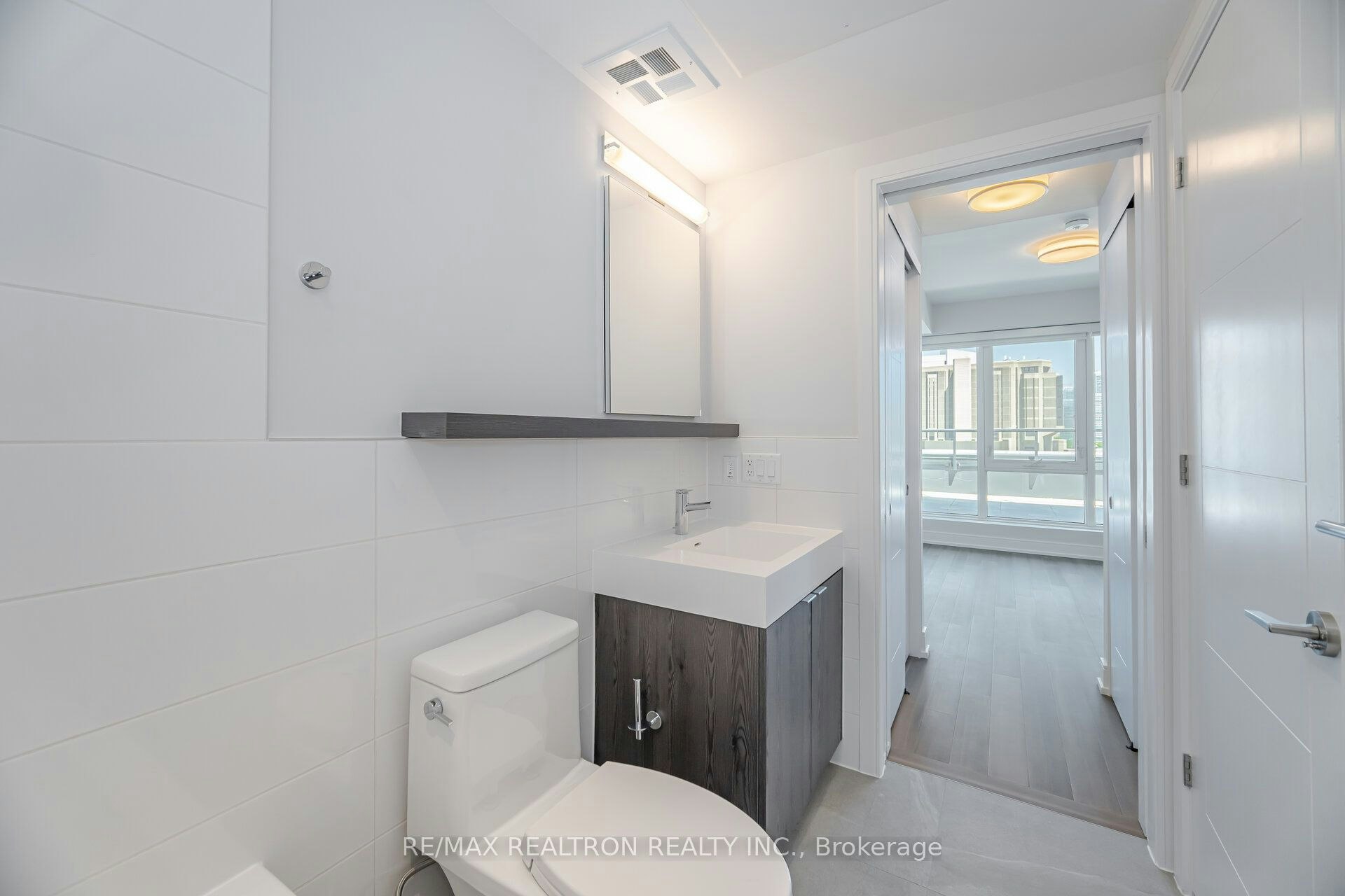 1005-664 Spadina Avenue, Toronto, ON, M5S 2H7 - 14