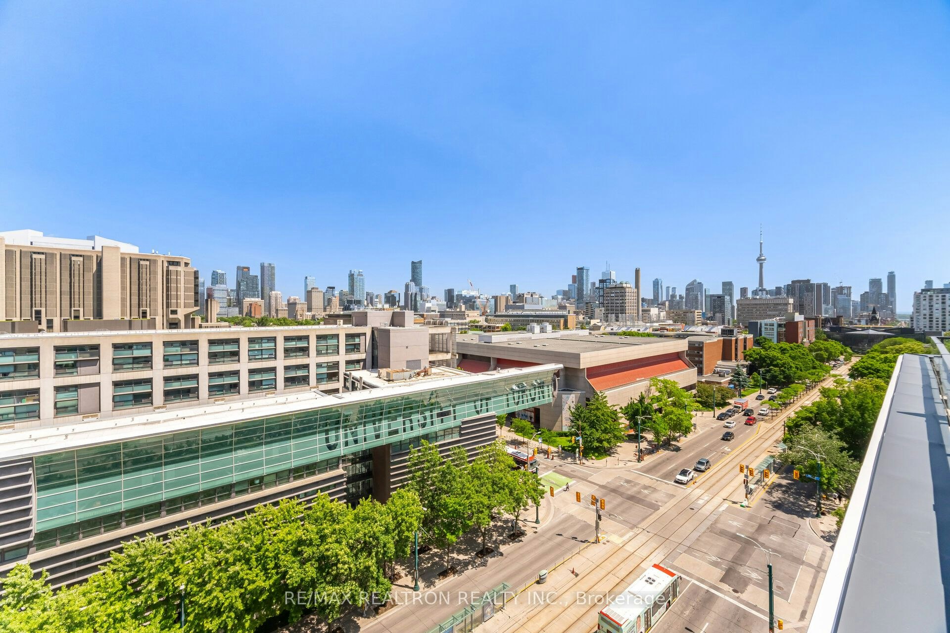 1005-664 Spadina Avenue, Toronto, ON, M5S 2H7 - 2