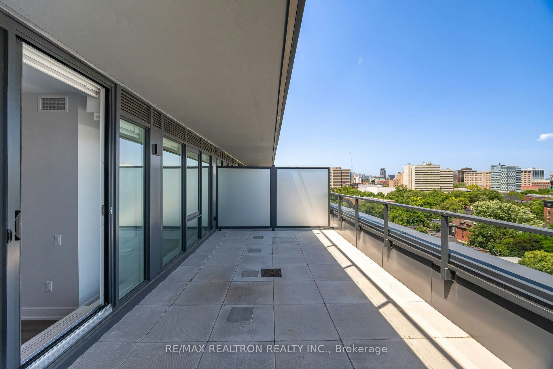 1005-664 Spadina Avenue, Toronto, ON, M5S 2H7 - 16