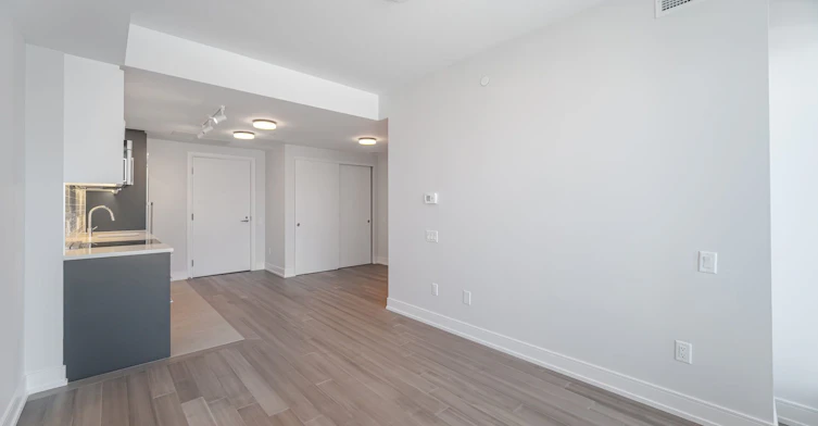 1005-664 Spadina Avenue, Toronto, ON, M5S 2H7 - 4