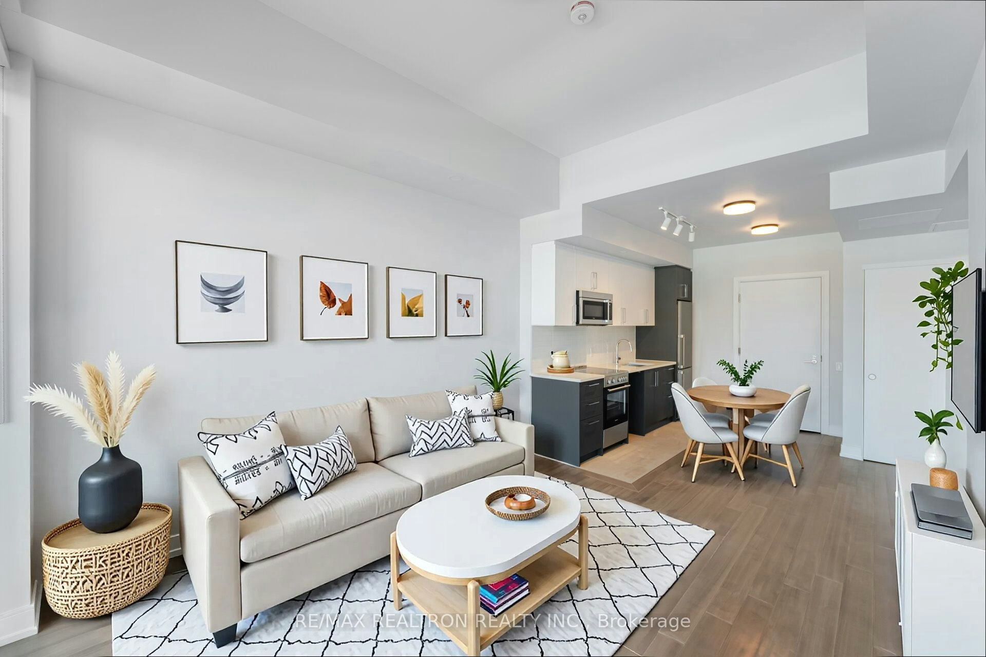 1005-664 Spadina Avenue, Toronto, ON, M5S 2H7