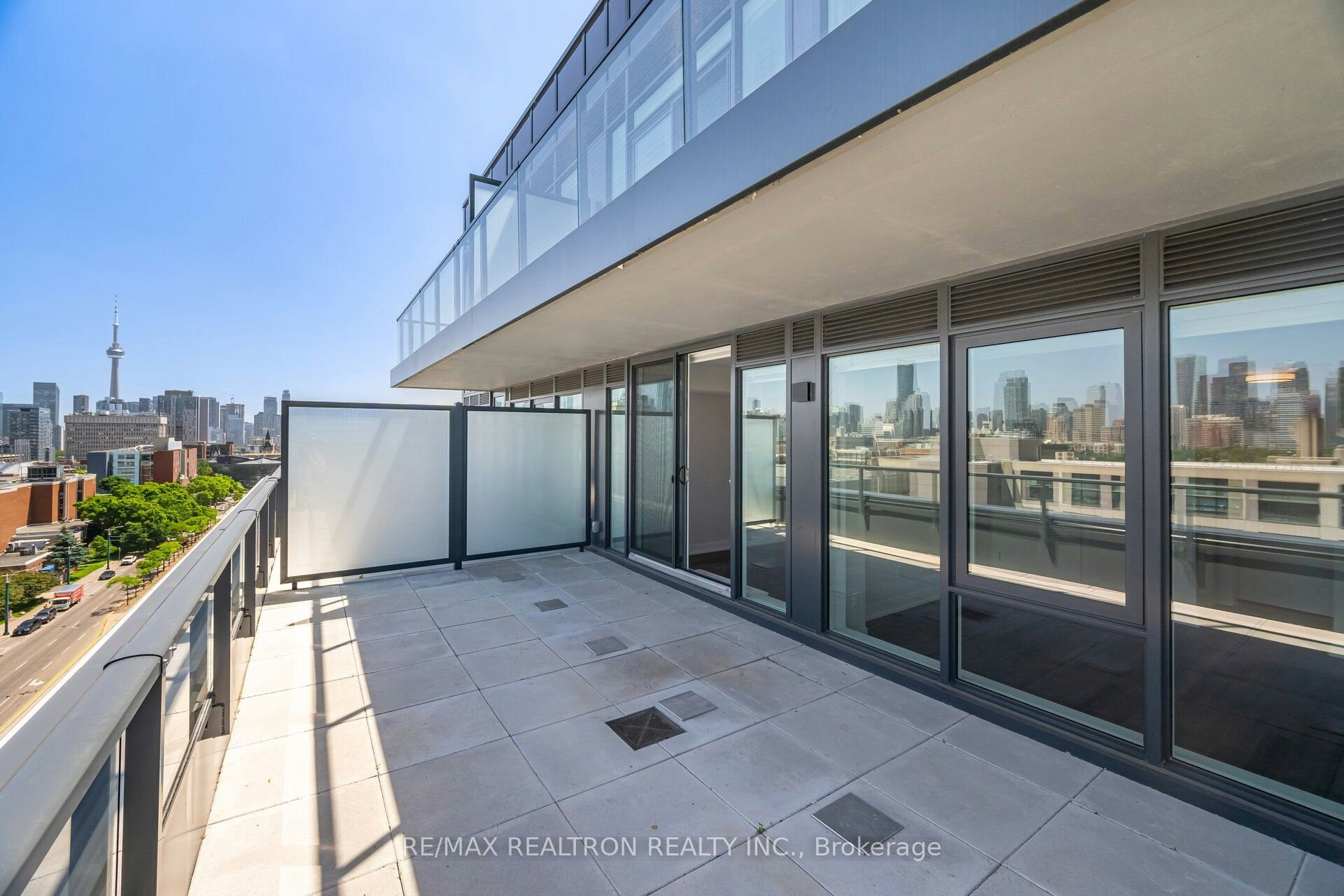 1005-664 Spadina Avenue, Toronto, ON, M5S 2H7 - 3