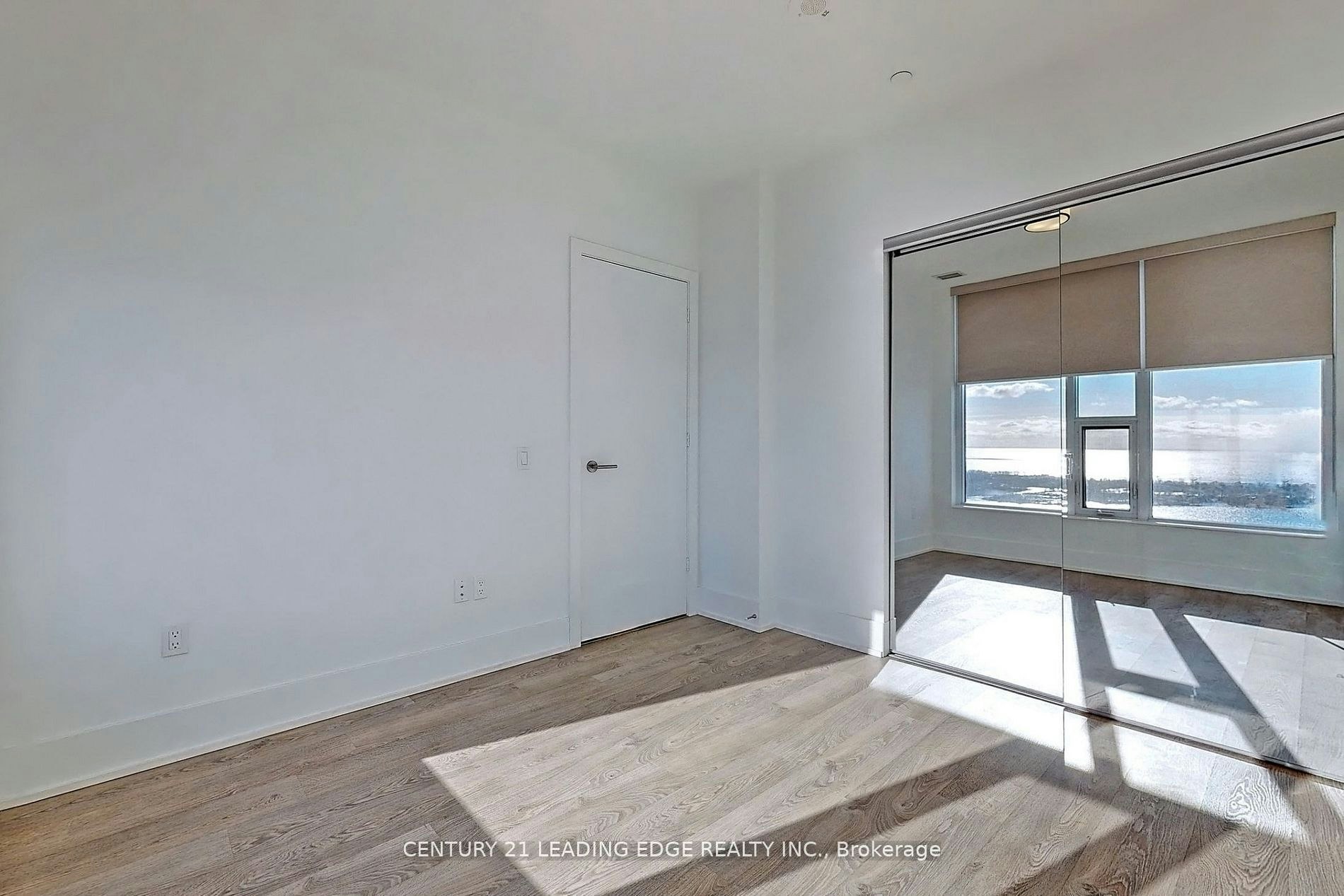5008-10 York Street, Toronto, ON, M5J 0E1 - 15