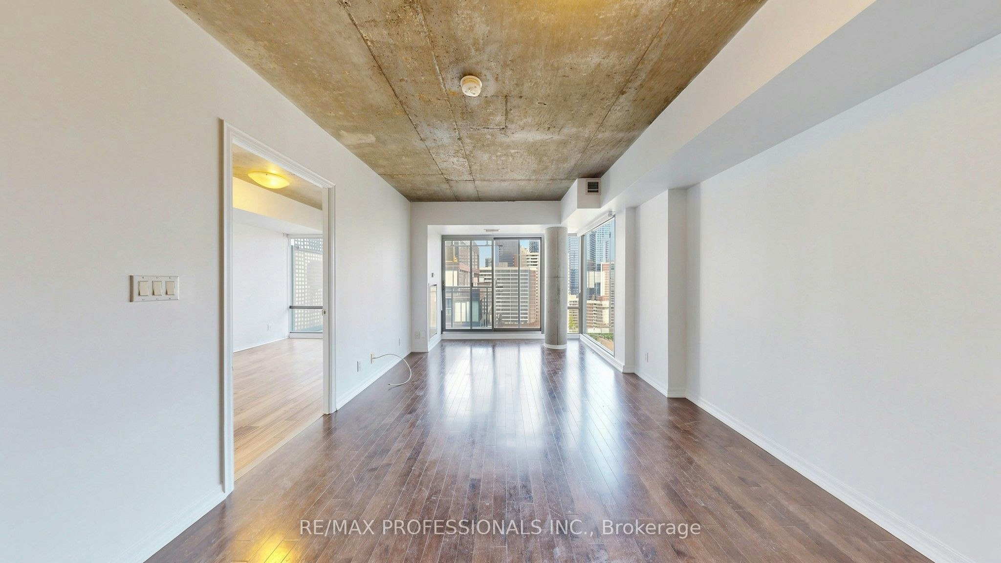 2008-22 Wellesley Street E, Toronto, ON, M4Y 1G3 - 7