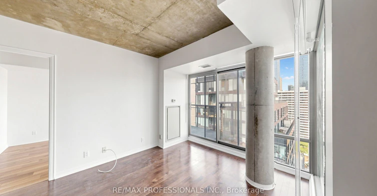 2008-22 Wellesley Street E, Toronto, ON, M4Y 1G3 - 4