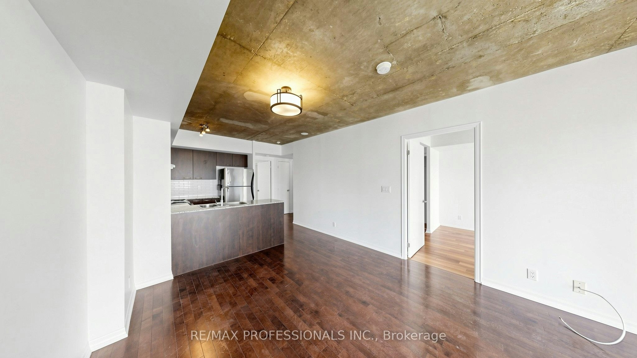 2008-22 Wellesley Street E, Toronto, ON, M4Y 1G3 - 3