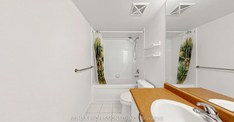 2008-22 Wellesley Street E, Toronto, ON, M4Y 1G3 - 24