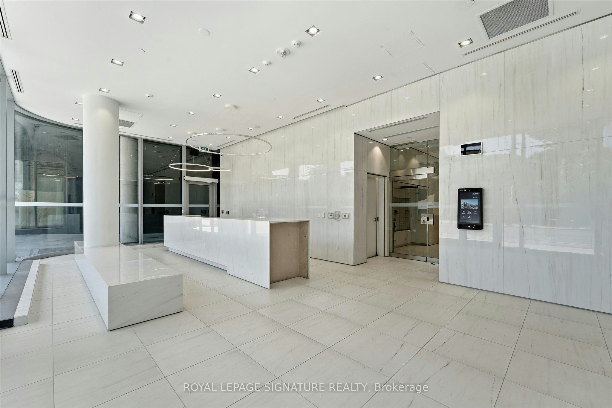 1004-322 Dupont Street, Toronto, ON, M5R 0E3 - 9