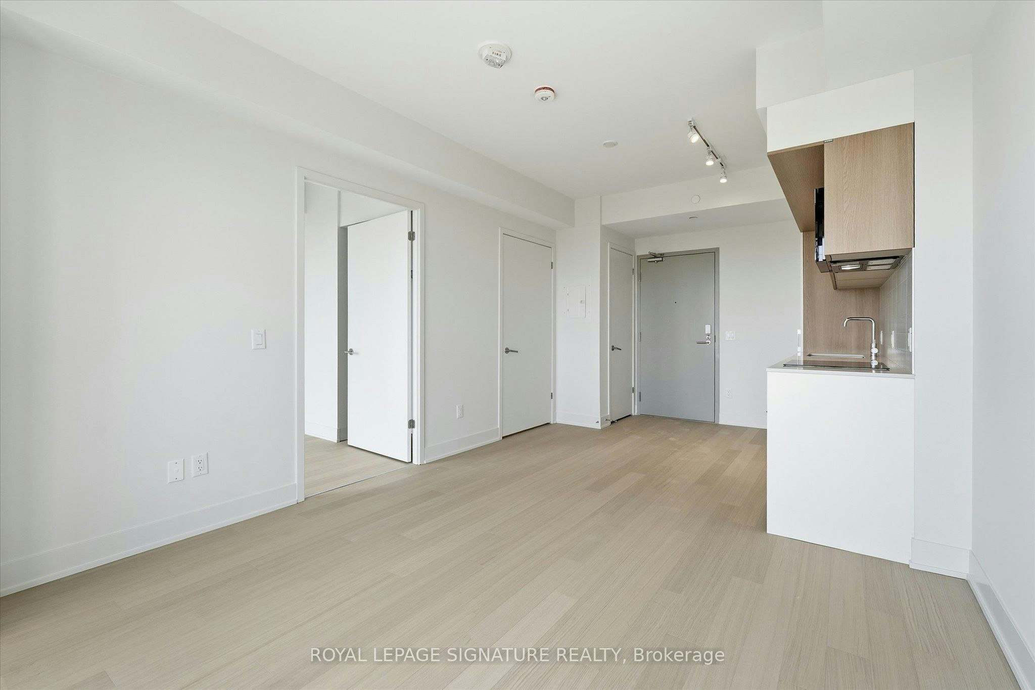 1004-322 Dupont Street, Toronto, ON, M5R 0E3 - 15