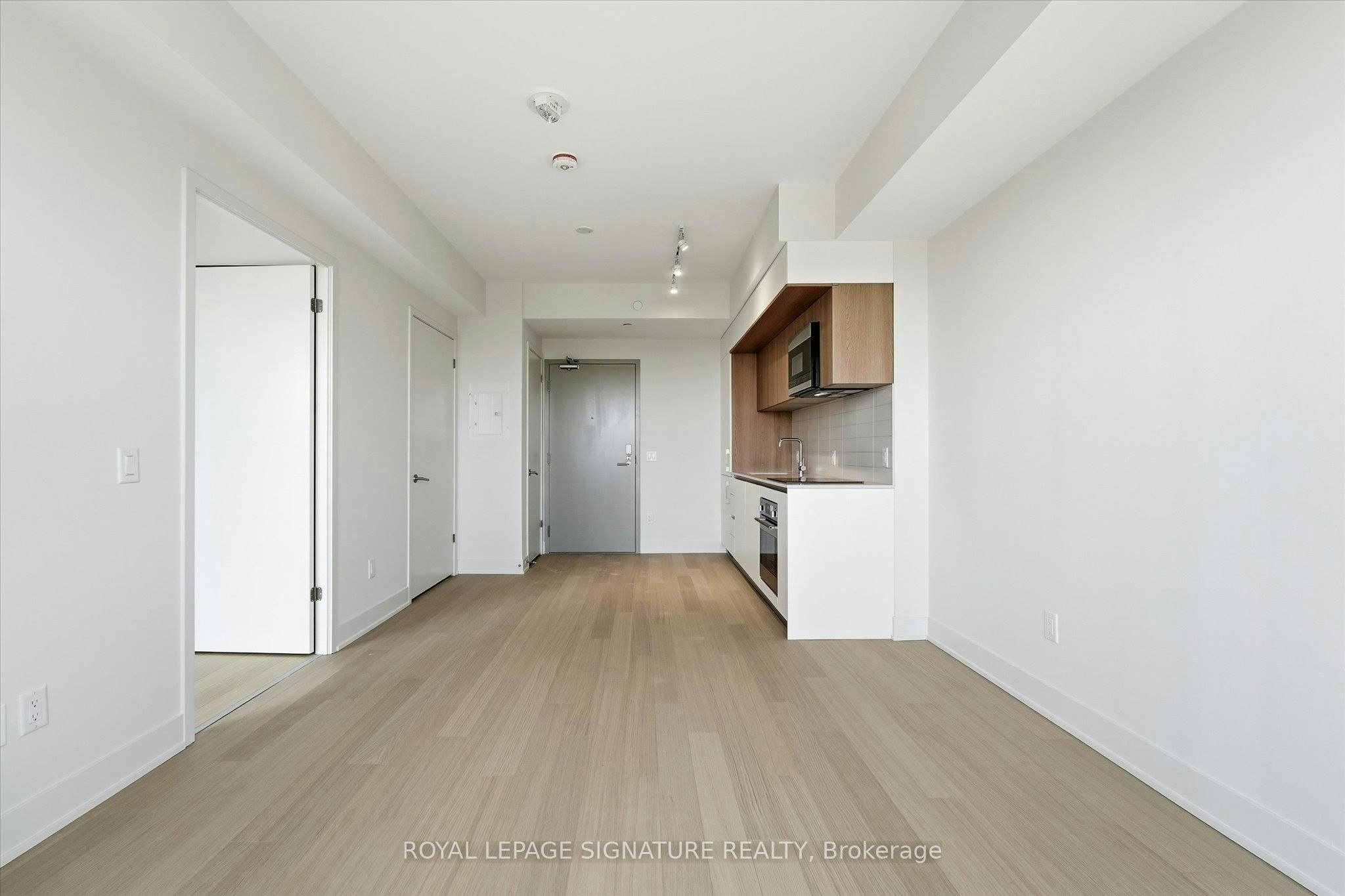 1004-322 Dupont Street, Toronto, ON, M5R 0E3 - 14