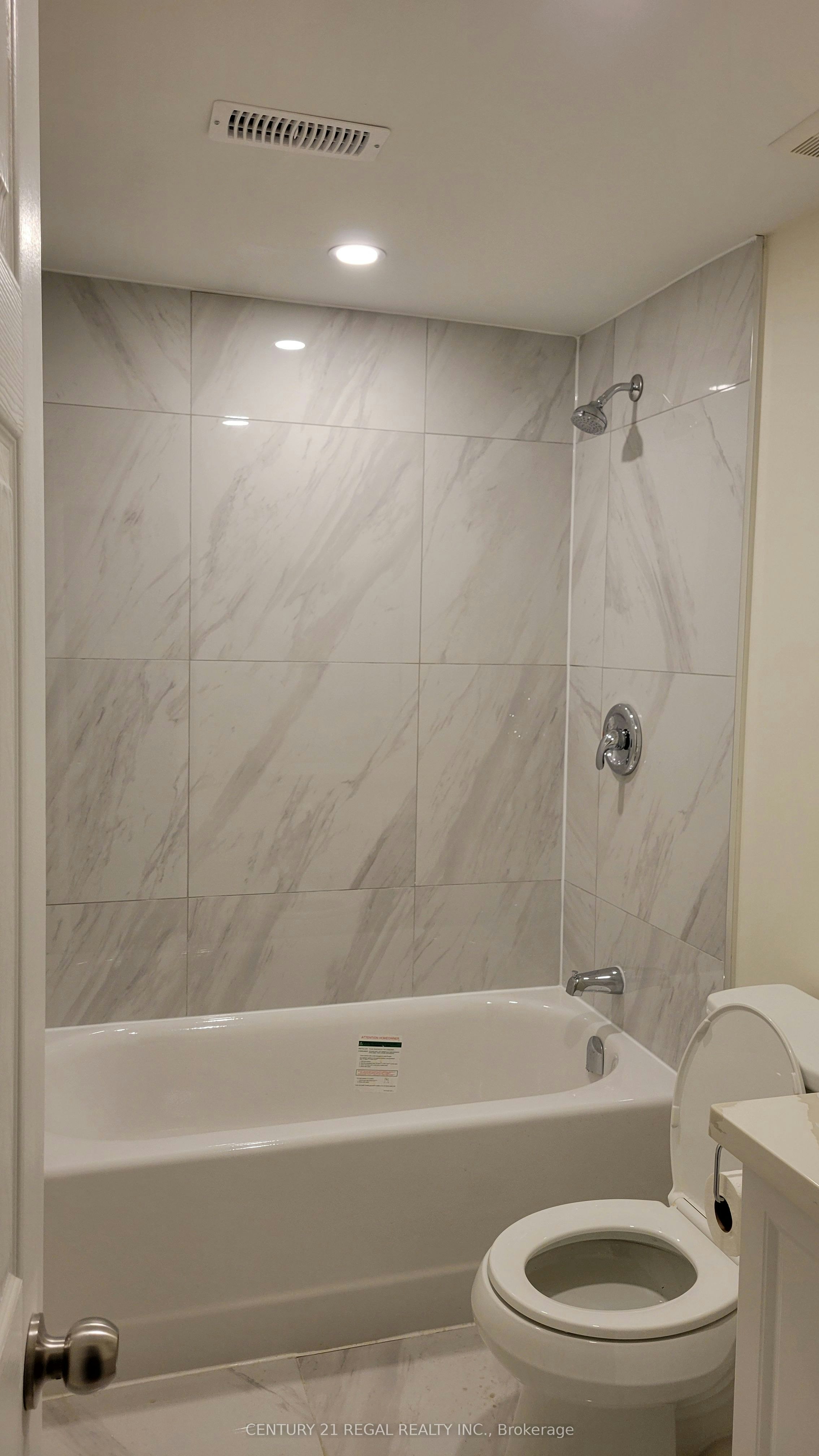 Basement Unit 3-34 Pleasant View Drive, Toronto, ON, M2J 3P8 - 8