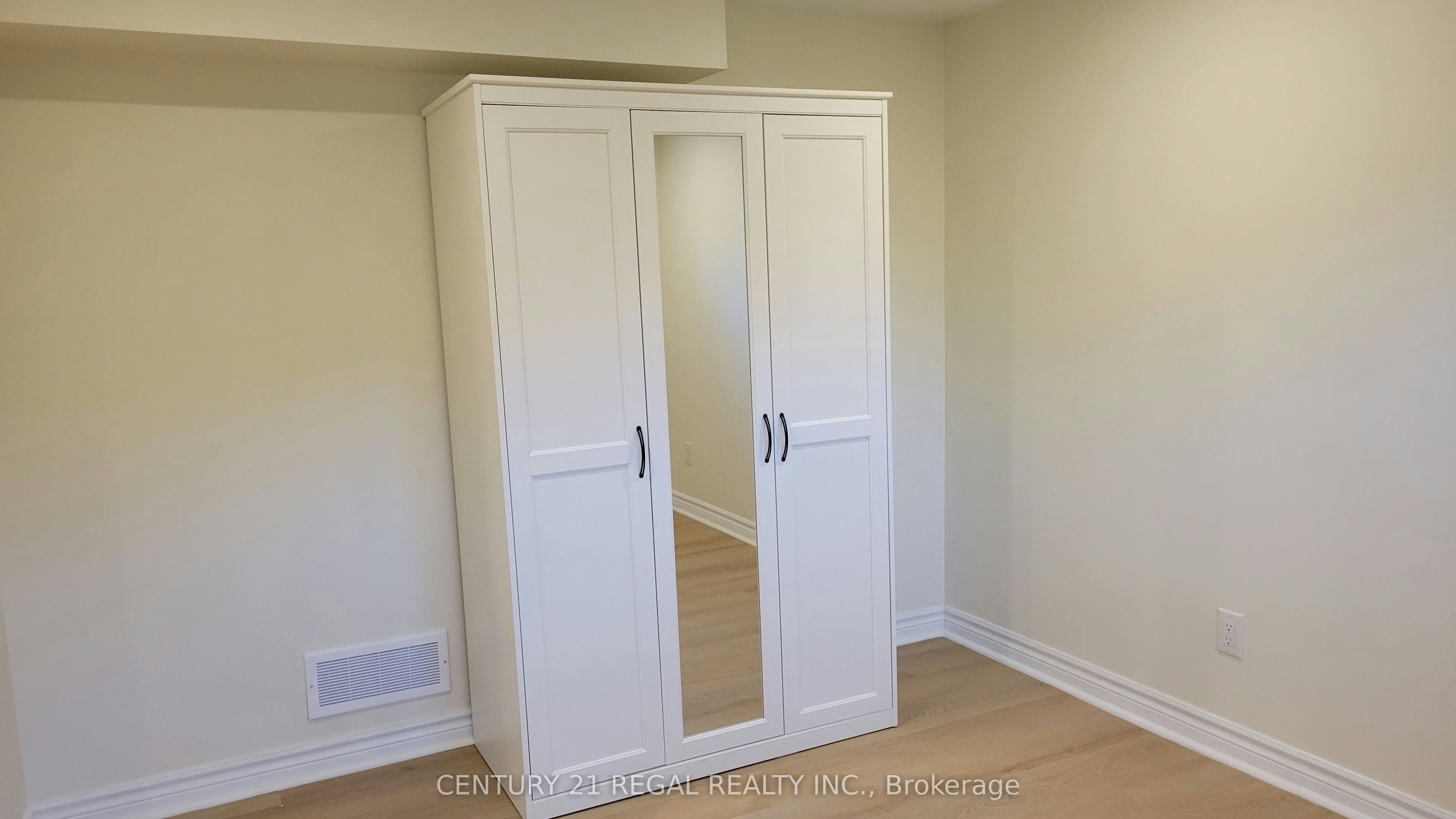 Basement Unit 3-34 Pleasant View Drive, Toronto, ON, M2J 3P8 - 5