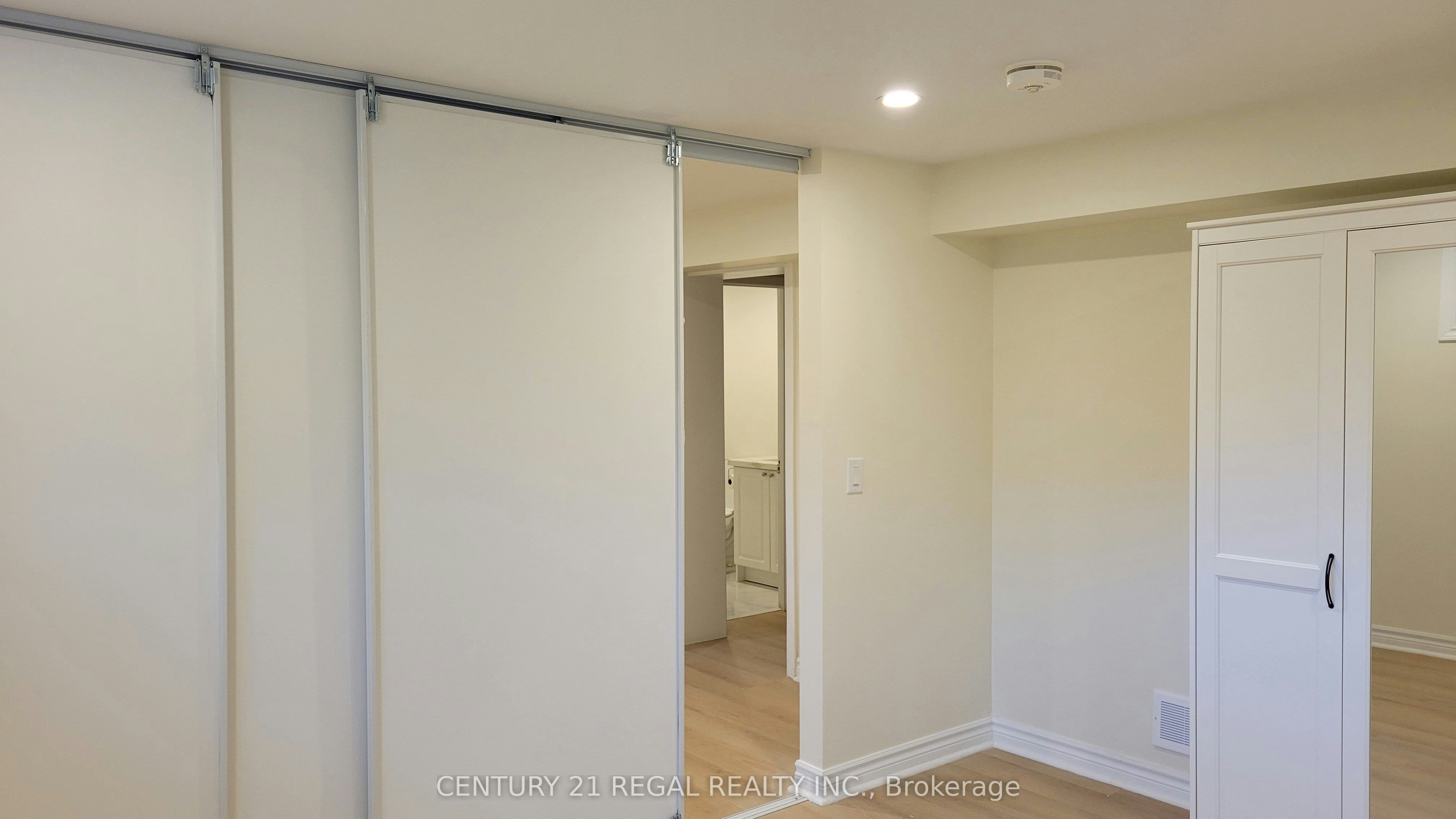 Basement Unit 3-34 Pleasant View Drive, Toronto, ON, M2J 3P8 - 5