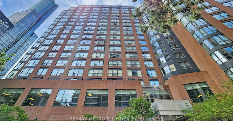 904-7 Carlton Street, Toronto, ON, M5B 2M3
