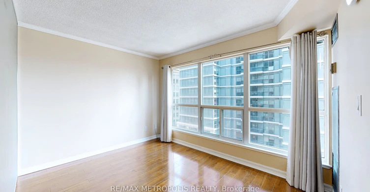 904-7 Carlton Street, Toronto, ON, M5B 2M3 - 11