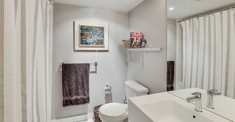 1110-15 Iceboat Terrace, Toronto, ON, M5V 4A5 - 9