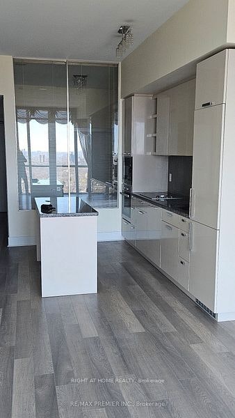 2705-32 Davenport Road, Toronto, ON, M5R 0B5 - 4