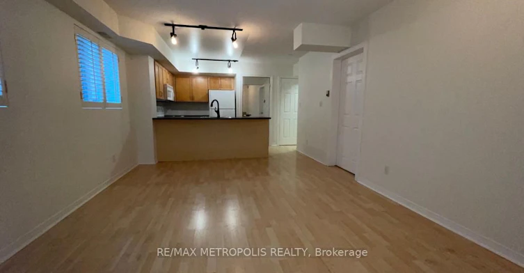 Th27-208 Niagara Street, Toronto, ON, M6J 3W5 - 3