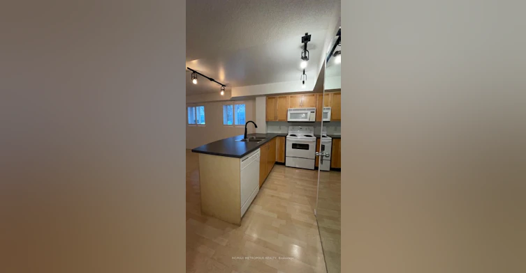Th27-208 Niagara Street, Toronto, ON, M6J 3W5 - 9