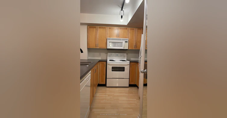 Th27-208 Niagara Street, Toronto, ON, M6J 3W5 - 6