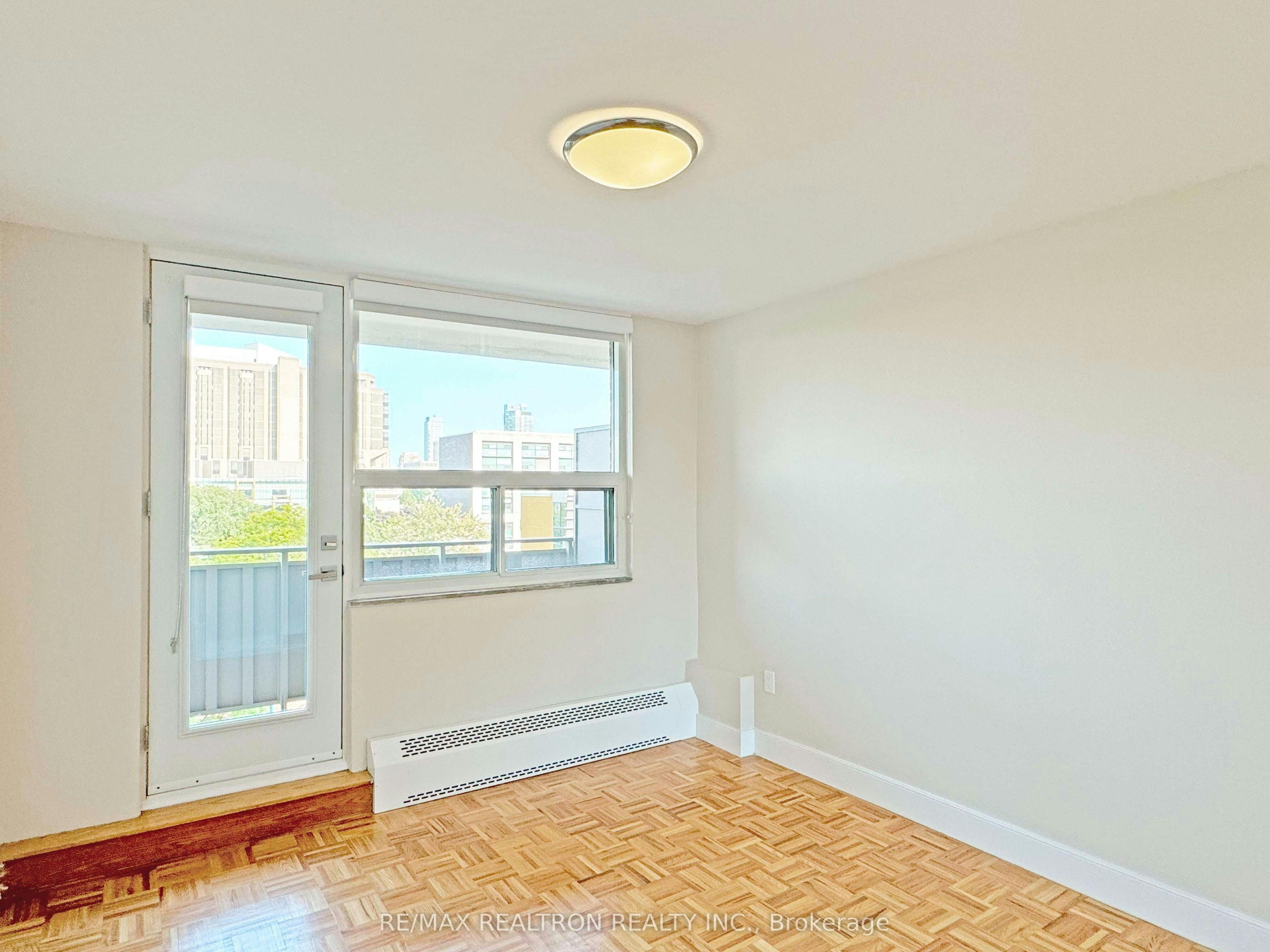 1408-666 Spadina Avenue, Toronto, ON, M5S 2H8 - 6