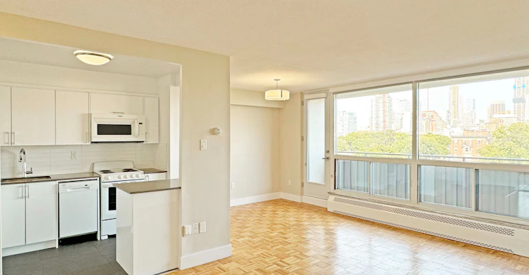 1408-666 Spadina Avenue, Toronto, ON, M5S 2H8 - 2