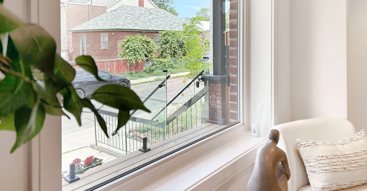 1 1/2 Delaney Crescent, Toronto, ON, M6K 1P9 - 12