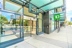 1009-251 Jarvis Street, Toronto, ON, M5B 0C3
