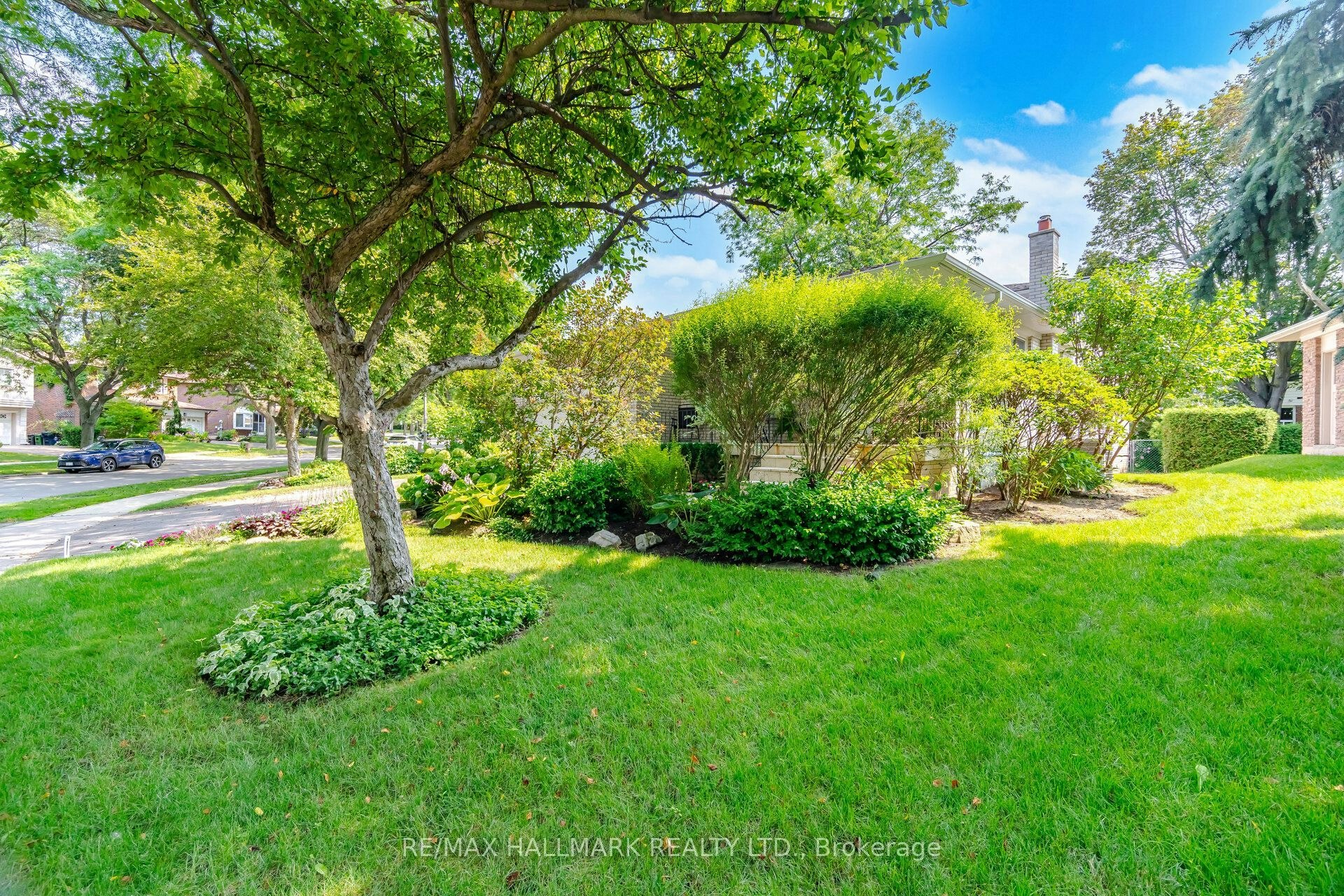 17 Wellesbourne Crescent, Toronto, ON, M2H 1Y6