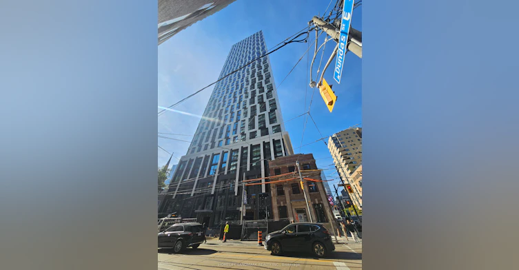 1912-252 Church Street, Toronto, ON, M5B 1Z2
