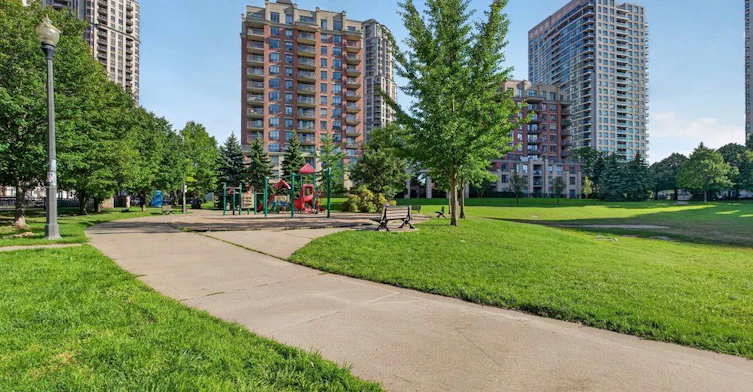2219-80 Harrison Garden Boulevard, Toronto, ON, M2N 7E3 - 33