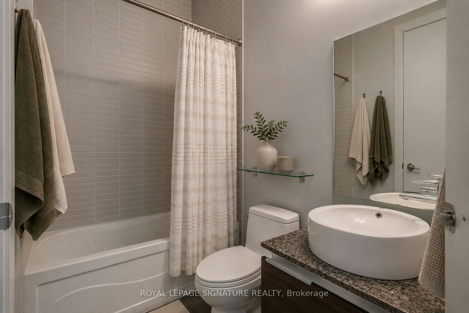 PH09-205 Frederick Street, Toronto, ON, M5A 4V3 - 11